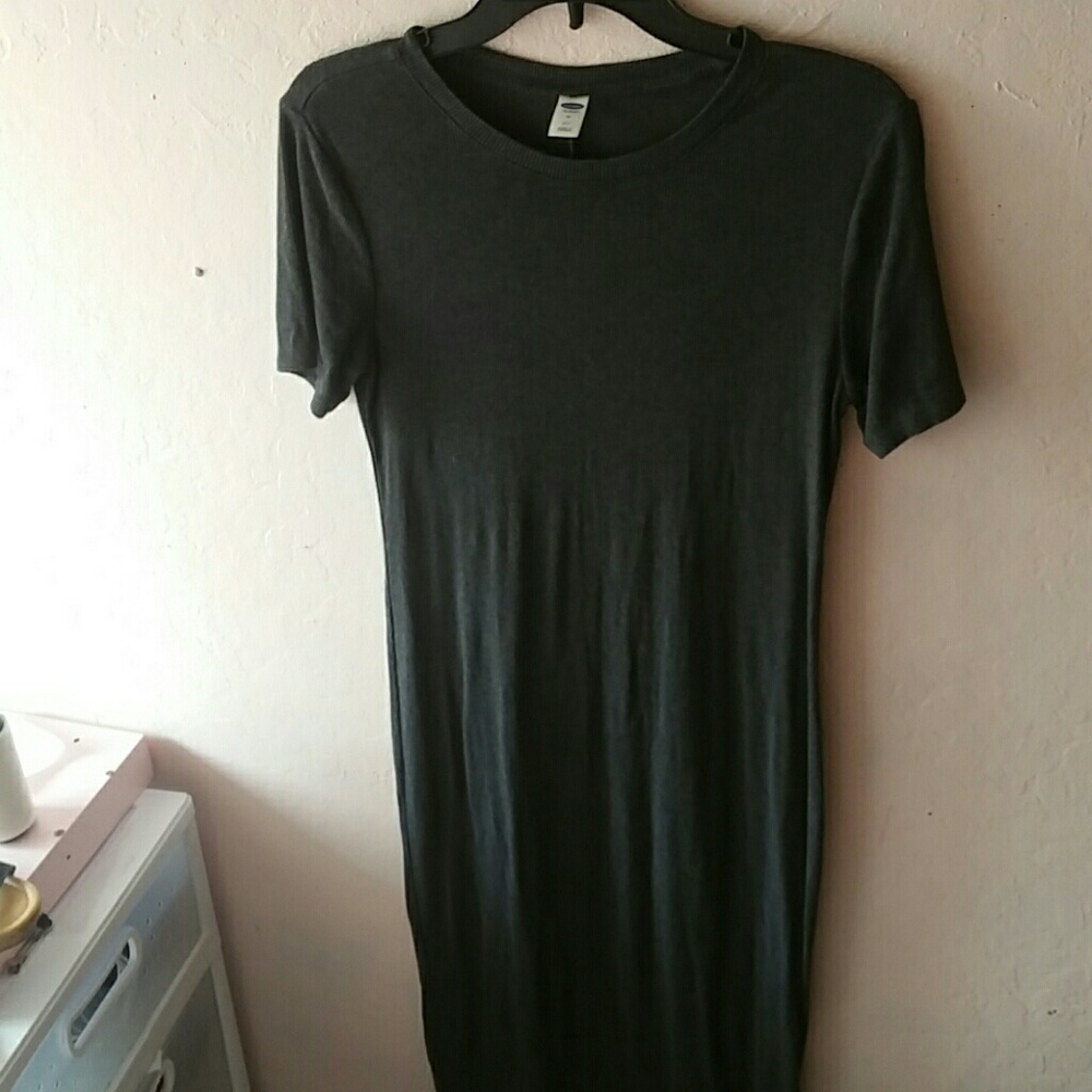 Old Navy grey ribbed maxi dress
